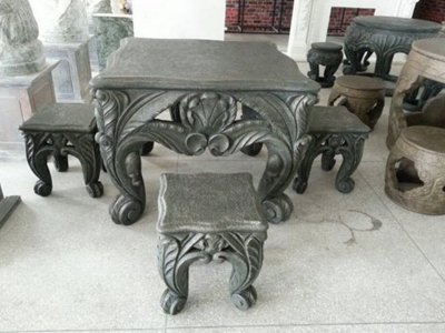 公園內仿古青石石桌石凳